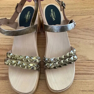 SWEDISH Hasbeens sz 41 or 10 NWOT metallic leather + wooden heeled clog no wear